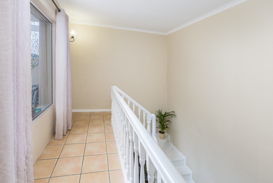 4 Bedroom Property for Sale in Zevendal Western Cape